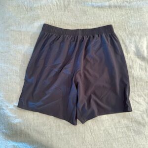 Alo Athletic shorts. Large. Built in underwear